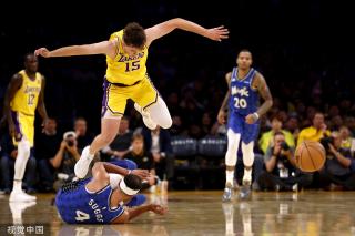 他们依靠快 他们依靠快