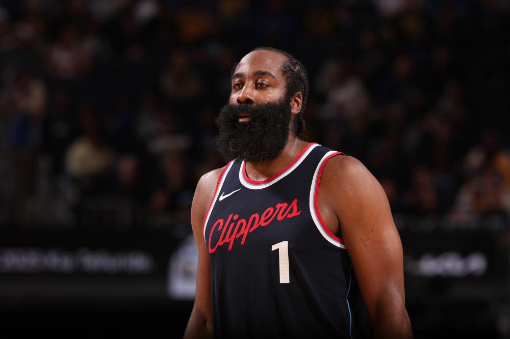 动盛宴中 动盛宴中