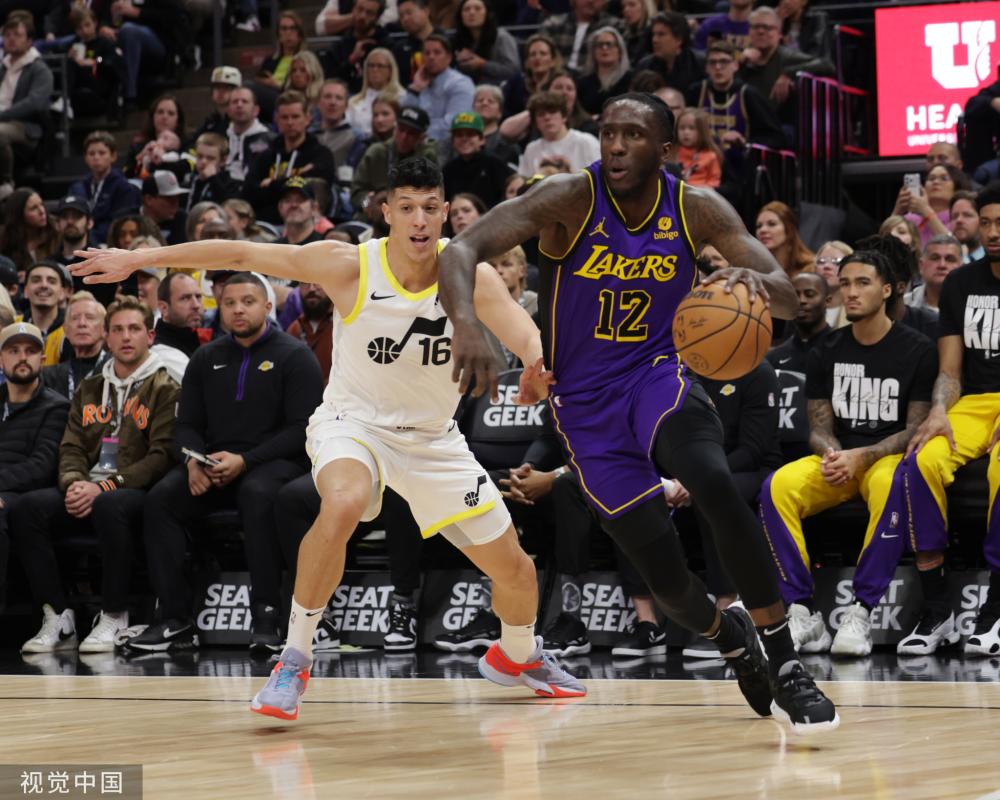 则展现了他 则展现了他