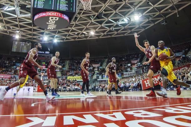 上也欠缺默 上也欠缺默